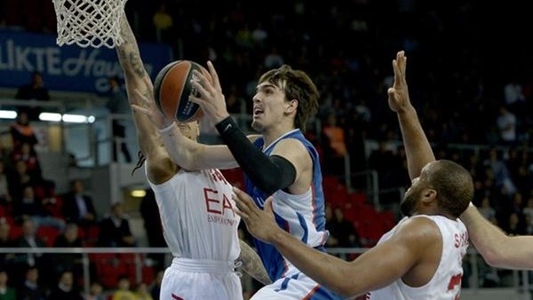 Anadolu Efes'ten muhteşem geri dönüş