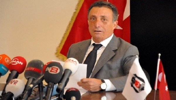 Ahmet Nur Çebi: 'Yıkılmadık, ayaktayız'