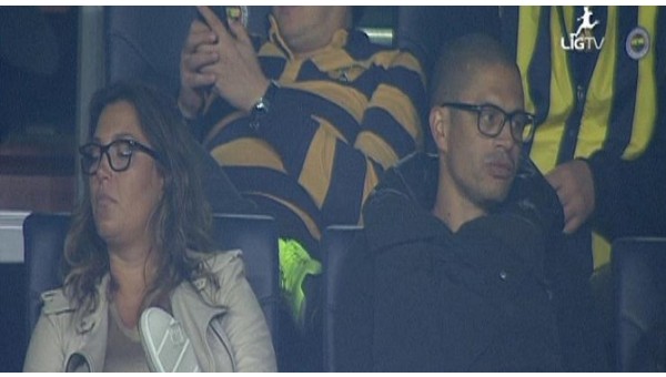 Alex de Souza Saracoğlu Stadı'nda