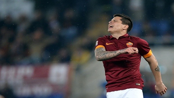 Arsenal, Roma'nın golcüsünün peşinde