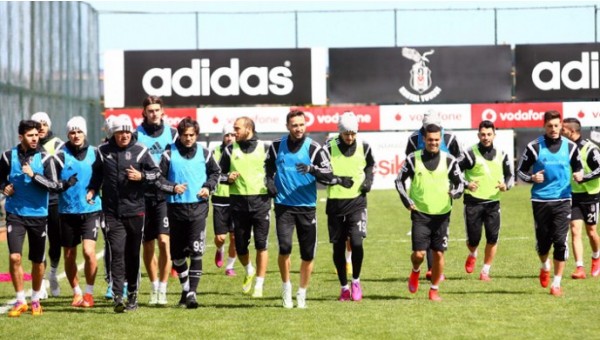 Beşiktaş, 7 eksikle çalıştı