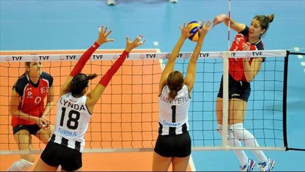 Beşiktaşlı voleybolcular kulübe ihtarname çekti