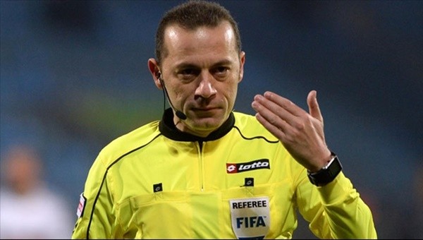 Bursaspor-Fenerbahçe maçını Cüneyt Çakır yönetecek