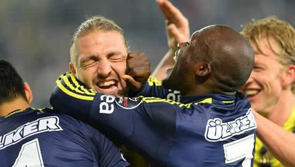 Caner Erkin ve Sow 