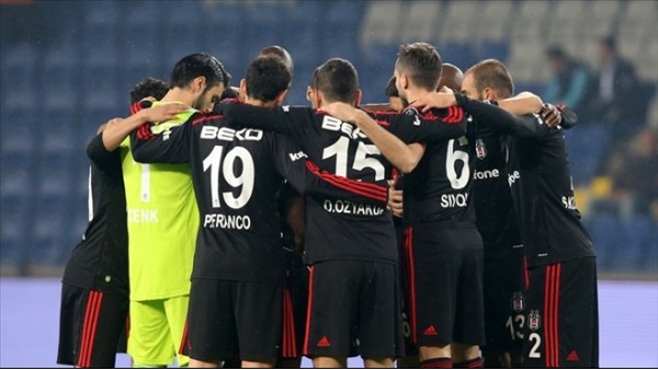 Liverpool zaferi Beşiktaş'a yaramadı