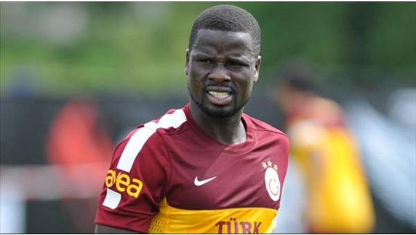 Eboue, imzayı attı