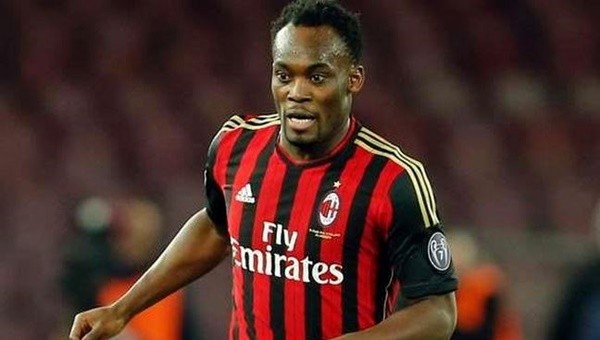 Essien de Amerika yolcusu