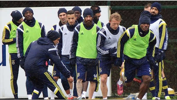 Fenerbahçe'de söz futbolcularda