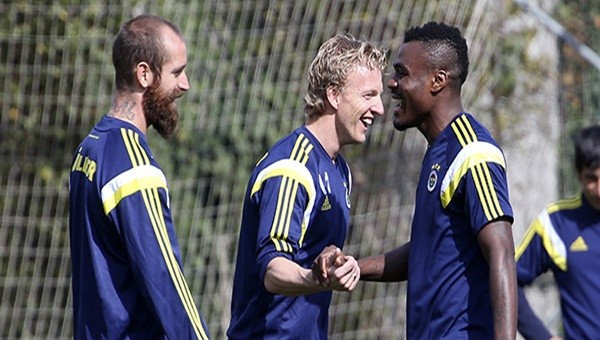 Fenerbahçe'de Kuyt ve Meireles ayrı çalıştı