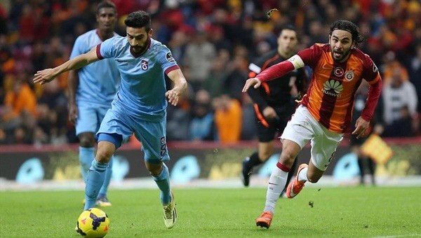 Galatasaray, Trabzon'da liderliğin peşinde