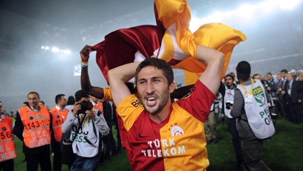 Galatasaray'da Sabri'nin belirsizliği sürüyor