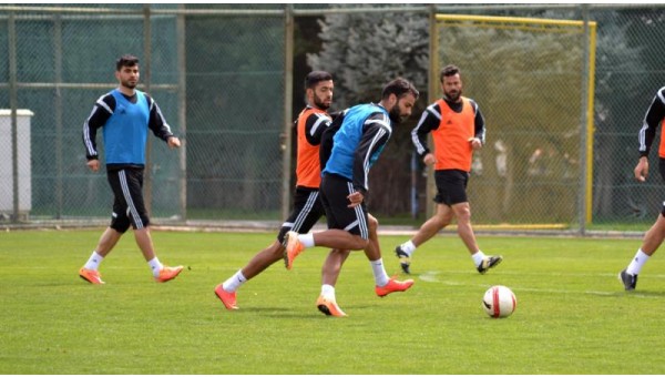 Gaziantep B.B.Spor, Manisaspor'u düşünüyor