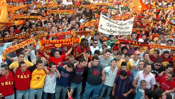 Göztepe aşkına 6700 kilometre yol gidecekler