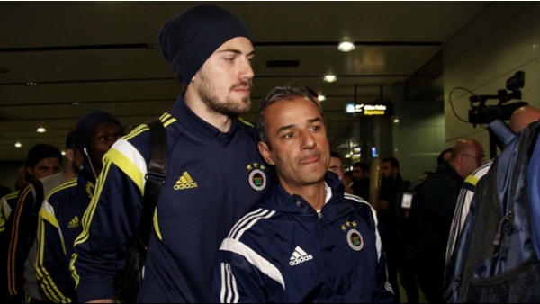 İsmail Kartal yoğun çaba harcıyor
