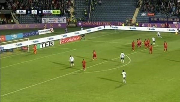 Karabük savunması gol öncesi dağıldı