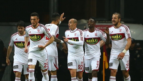 Kupada Sivasspor'a Galatasaray vız geliyor