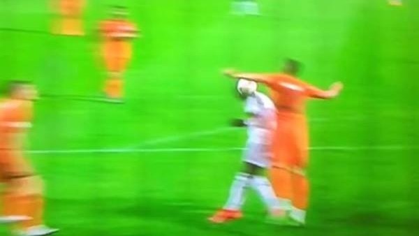 Beşiktaş'ın penaltı isyanı! İşte o pozisyon