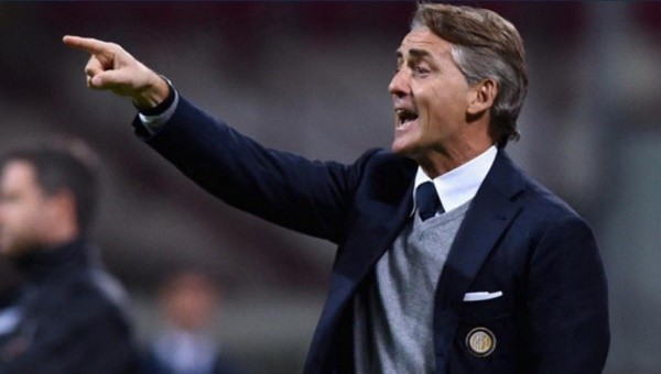 Mancini, Paulo Dybala'yı takip etti