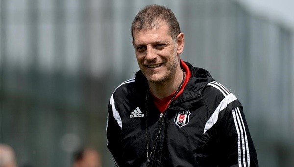 Slaven Bilic çift forvetten vazgeçmiyor