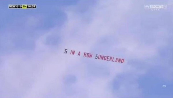 Sunderland,den Newcastle'a mesaj var
