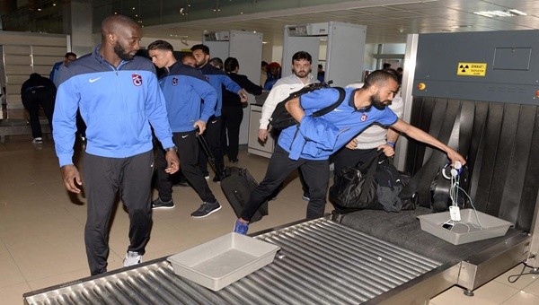 Trabzonspor kafilesi Ankara'ya gitti