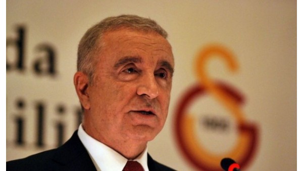 Ünal Aysal'dan şok karar!