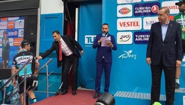 51. Cumhurbaşkanlığı Bisiklet Turu'nda tören skandalı