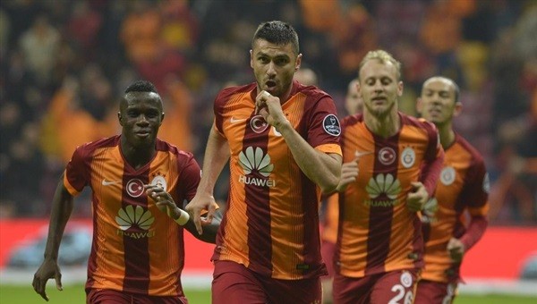 Akhisar Belediyespor'un korkulu rüyası Burak Yılmaz