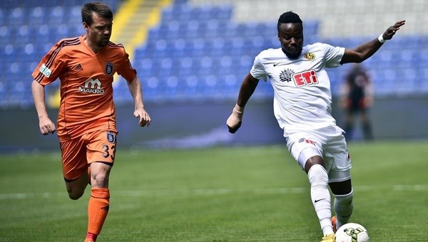 Başakşehir ile Eskişehir puanları paylaştı