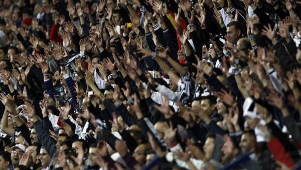 Beşiktaş tribünlerinden büyük tepki