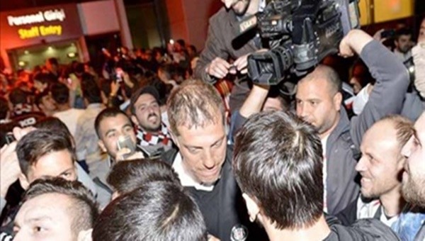 Beşiktaş'a coşkulu karşılama