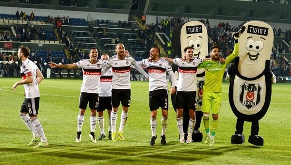 Beşiktaşlı futbolculardan şampiyonluk yemini