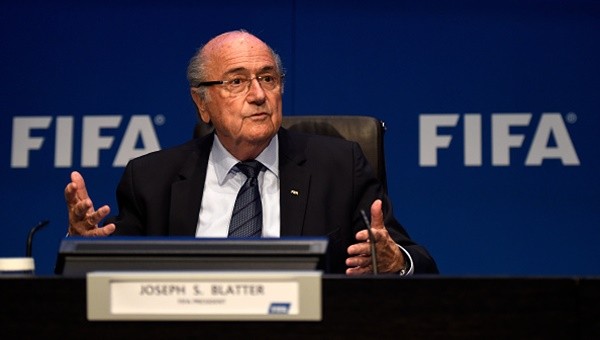 Blatter'den UEFA'ya tepki!