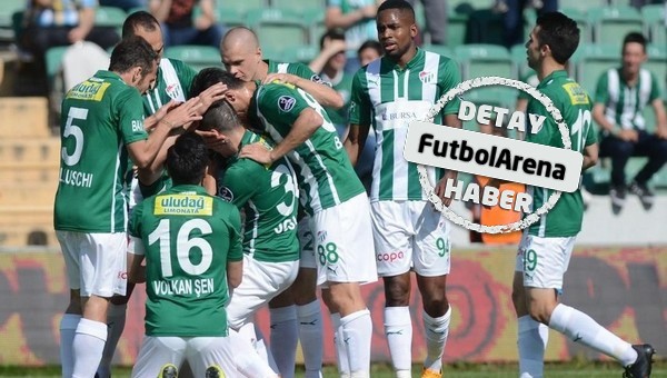 Bursaspor'da 3 oyuncu 11 takıma bedel