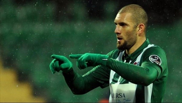 Bursaspor'dan Fernandao yalanlaması