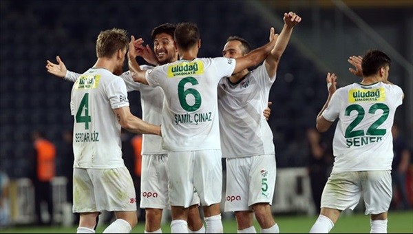 Bursaspor'dan tarihi başarı