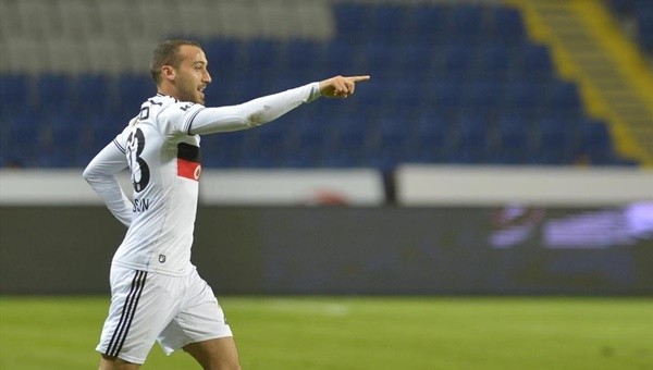 Cenk Tosun göreve hazır
