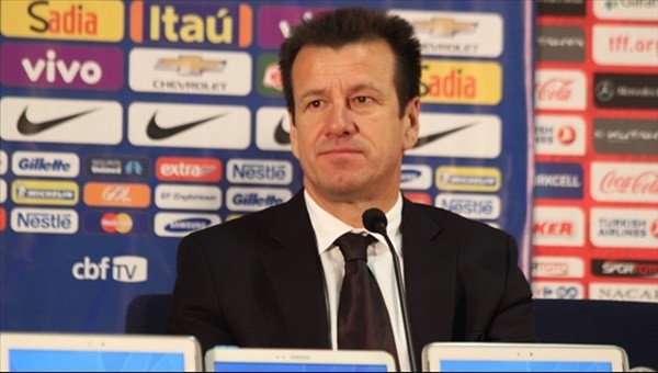 Dunga, Brezilya'nın Copa America kadrosunu belirledi