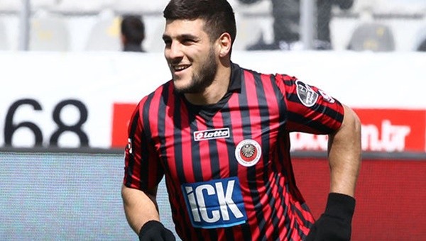 El Kabirden şok hareket