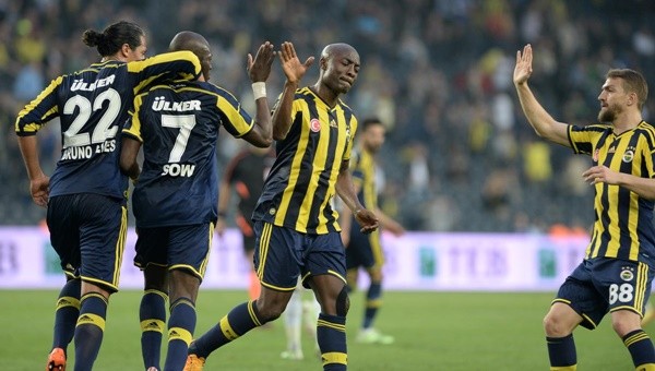 Fenerbahçe alt sıralara kaybetmiyor
