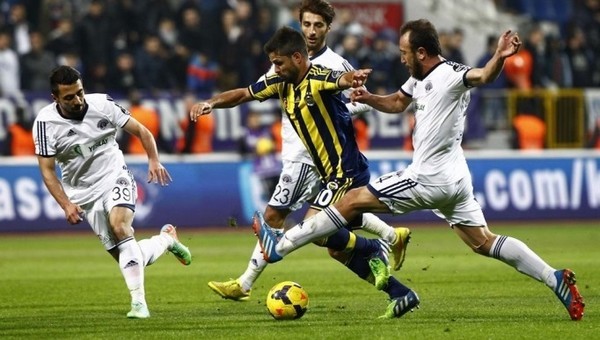 Fenerbahçe, Kasımpaşa'yı ağırlıyor