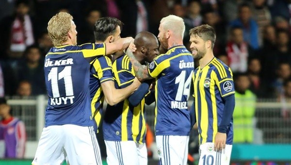 Fenerbahçe son 10 dakikayı iyi değerlendiriyor
