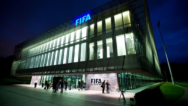 FIFA genel merkezine polis baskını