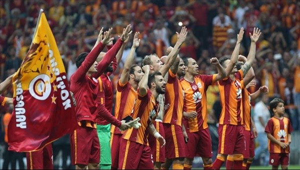 Galatasaray kasasını doldurdu