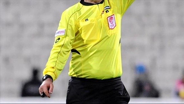 Haftanın maçı Cüneyt Çakır'a! 32. haftanın hakemleri...