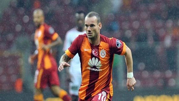Hamzaoğlu'ndan Sneijder'e kritik uyarı