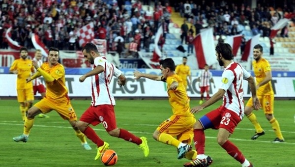 Kayserispor fırsatı tepti