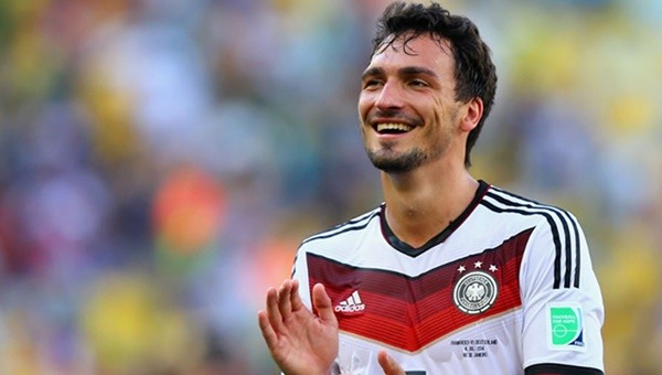 Mats Hummels, Şeytanlar'ı reddetti