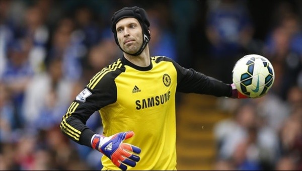 Petr Cech ayrılığı resmen açıkladı