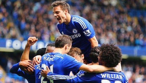 Premier Lig'de şampiyon Chelsea